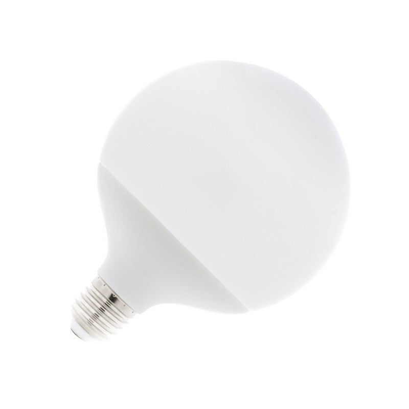 Lampadina LED globo G95 attacco E27 18W 2300 lumen resa 123W Lampadina LED globo G95 attacco E27 18W 2300 lumen resa 123W